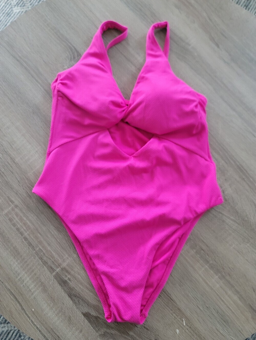 *NWT* Shade & Shore, Twist Cut Out High Leg Deep Pink Onepiece Swim, Sz XL (16) - Picture 5 of 8
